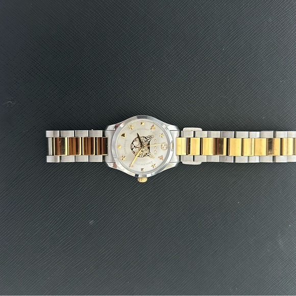 Gucci G Timless Bracelet Watch , 27 mm - Picture 4 of 5